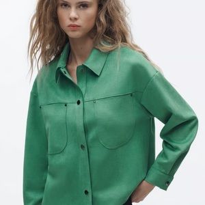 NWT Zara Faux Suede Boxy Cropped Shirt Jacket in Green, Size XS